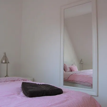 Schoenes-wohnen-am-suedstrand-fewo-3 Apartmán